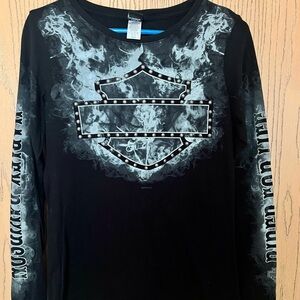 NWOT Women’s Harley Davidson Denali Long Sleeve shirt.